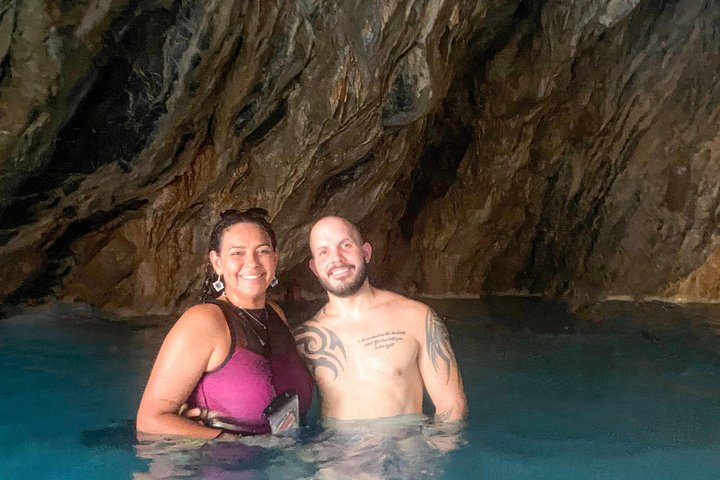 Explora las impresionantes Grutas de Tolantongo, aguas termales y cascadas en un tour grupal, foto 11 | wizardtrip
