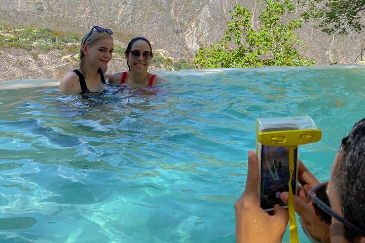 Explora las impresionantes Grutas de Tolantongo, aguas termales y cascadas en un tour grupal, foto 16 | wizardtrip