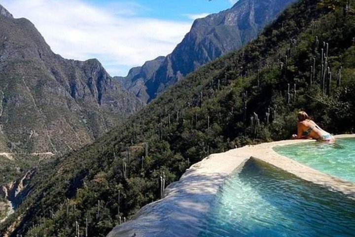 Explora las impresionantes Grutas de Tolantongo, aguas termales y cascadas en un tour grupal, foto 22 | wizardtrip