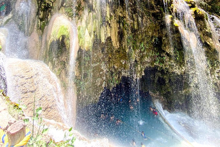 Explora las impresionantes Grutas de Tolantongo, aguas termales y cascadas en un tour grupal, foto 31 | wizardtrip