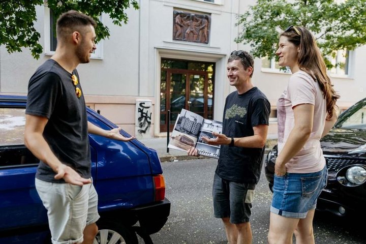 Ontdek het communistische verleden en de architectuur van Bratislava tijdens een privé-tour in een retro-auto, foto 19 | wizardtrip