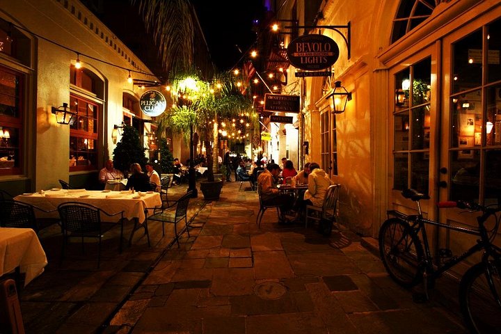 Entdecken Sie die dunkle Geschichte von New Orleans mit Geister-, Voodoo- und Vampirgeschichten auf dieser Walking Tour nur für Erwachsene, Foto 8 | wizardtrip