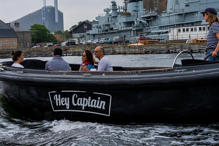 Social sailing tour exploring Copenhagen's canals, harbor, and landmarks, photo 13 | wizardtrip