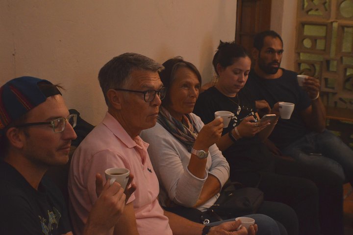 Passeio a pé por Bogotá em La Candelaria, explorando história, cultura e arte de rua, foto 19 | wizardtrip