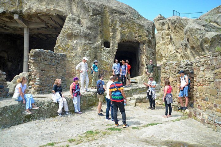 Explorez les sites historiques de la Géorgie, dont la cité troglodytique d'Uplistsikhe, Gori et Mtskheta, photo 6 | wizardtrip