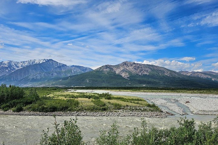 Day tour to the Arctic Circle from Fairbanks, Alaska, featuring the Dalton Highway and wilderness, photo 13 | wizardtrip