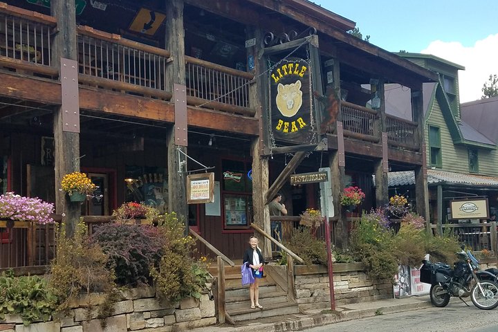 Shared Half-Day Mountain Tour in Red Rocks Evergreen and Echo Lake | wizardtrip