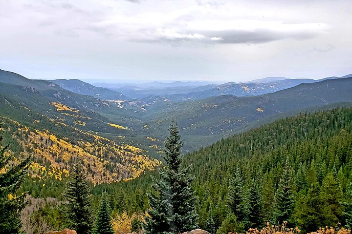 Half-day mountain tour from Denver to Red Rocks, Evergreen, and Echo Lake, photo 9 | wizardtrip