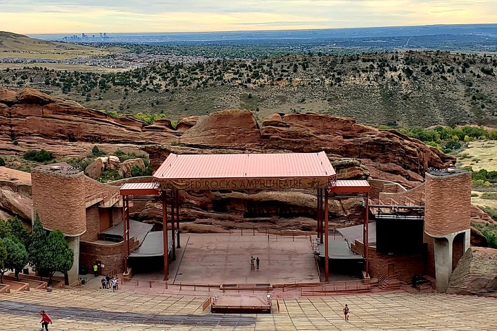 Half-day mountain tour from Denver to Red Rocks, Evergreen, and Echo Lake, photo 21 | wizardtrip