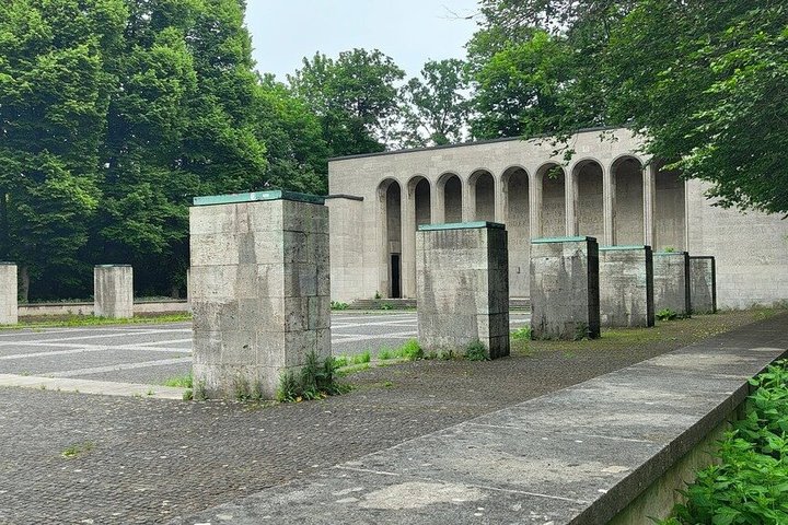 Explorez la vieille ville historique de Nuremberg et les terrains de rassemblement nazis lors d'une visite guidée à pied, photo 7 | wizardtrip