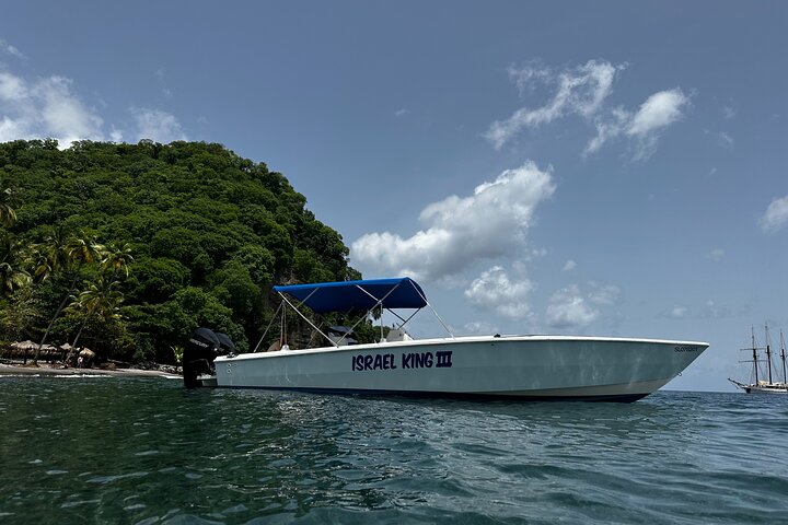 Privé speedboottocht langs de kust van St. Lucia naar Soufriere en de Pitons, met snorkelen en optionele excursies, foto 11 | wizardtrip