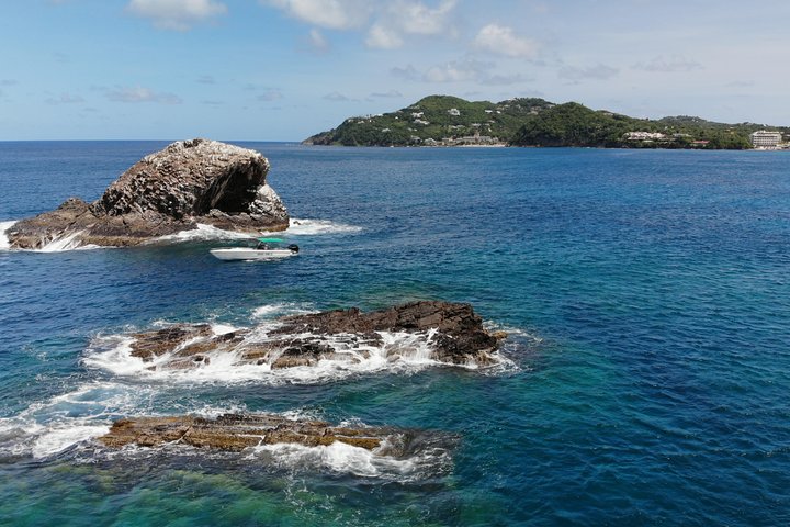 Privé speedboottocht langs de kust van St. Lucia naar Soufriere en de Pitons, met snorkelen en optionele excursies, foto 16 | wizardtrip