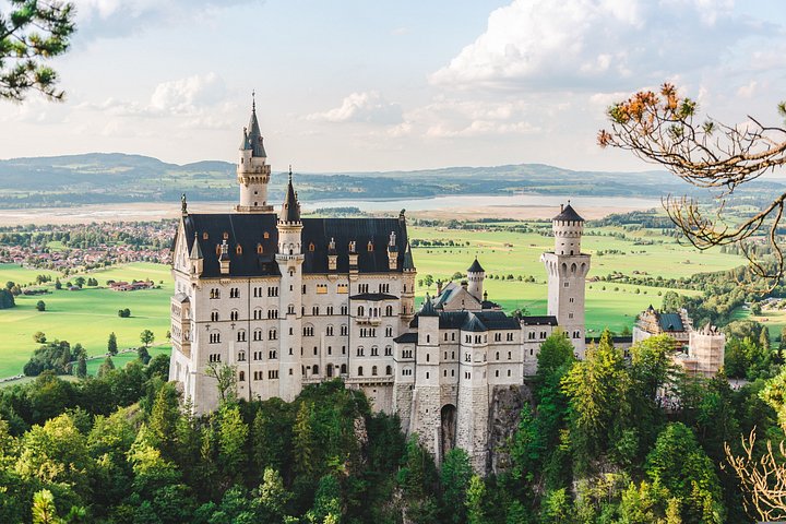 Guidet tur til Neuschwanstein slott, et eventyrlandemerke i Füssen, Tyskland, foto 8 | wizardtrip