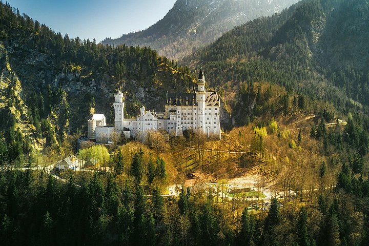 Guidet tur til Neuschwanstein slott, et eventyrlandemerke i Füssen, Tyskland, foto 10 | wizardtrip