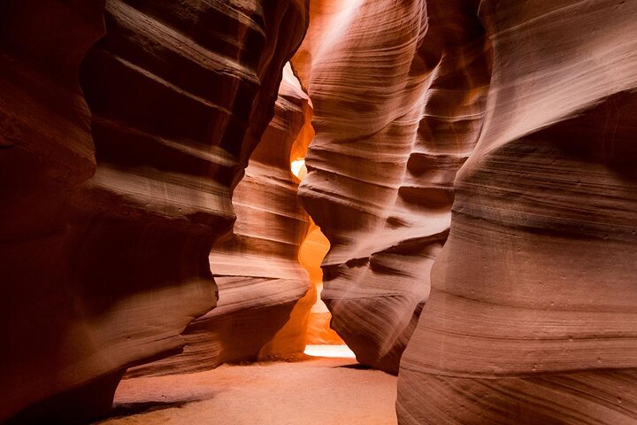 Antelope Canyon & Horseshoe Bend Day Tour from Las Vegas with Lunch | wizardtrip