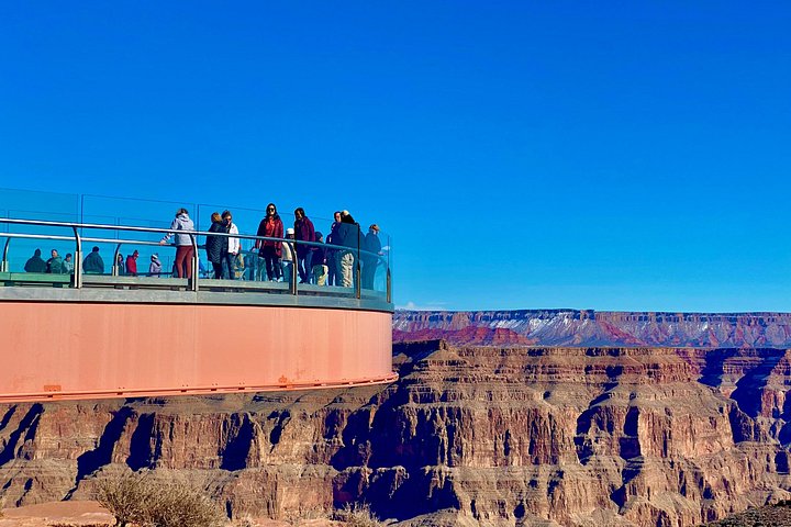 Tour di un'intera giornata al Grand Canyon West da Las Vegas, con viste iconiche e Skywalk opzionale, foto 6 | wizardtrip