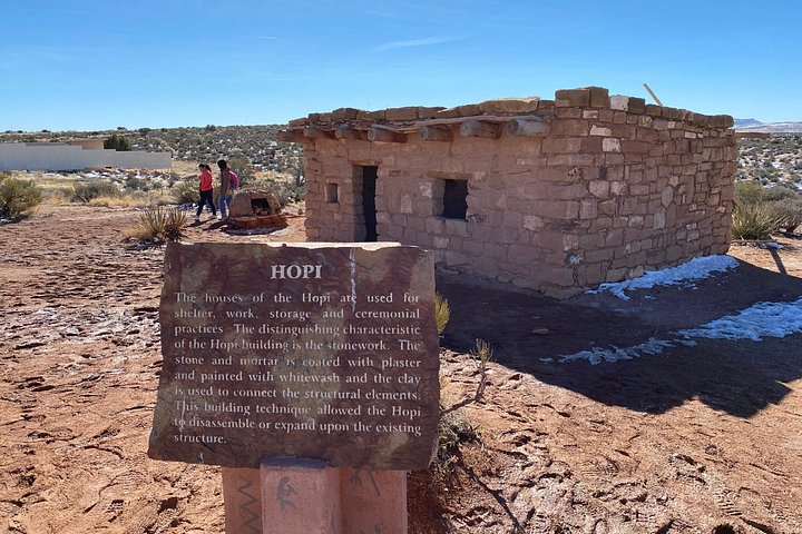Tour di un'intera giornata al Grand Canyon West da Las Vegas, con viste iconiche e Skywalk opzionale, foto 24 | wizardtrip