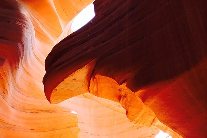 Verken de gevormde zandsteenwanden van Lower Antelope Canyon met een Navajo-gids in Page, Arizona, foto 6 | wizardtrip
