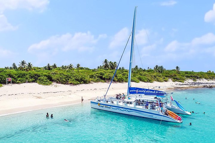 Gita in catamarano all'isola di Icacos da Fajardo, Porto Rico, con snorkeling e attività balneari, foto 10 | wizardtrip