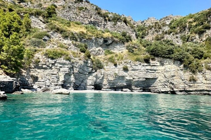 Schilderachtige boottocht langs de Amalfikust, bezoek aan Amalfi en Positano vanuit Sorrento, foto 7 | wizardtrip