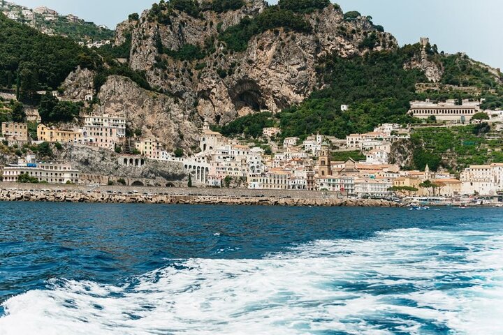 Schilderachtige boottocht langs de Amalfikust, bezoek aan Amalfi en Positano vanuit Sorrento, foto 10 | wizardtrip