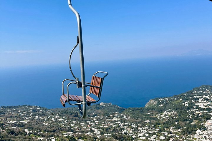Delt bådtur til Capri øen fra Sorrento, Italien, med naturskøn udsigt og ø-udforskning, foto 6 | wizardtrip
