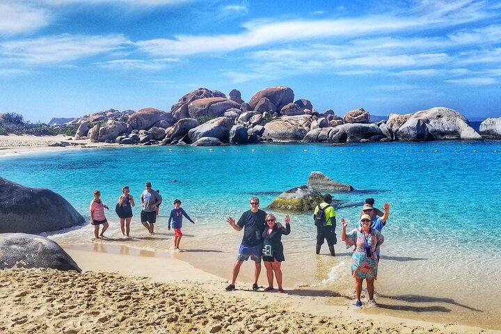 Explorez les Baths et White Bay dans les îles Vierges américaines, avec des plages magnifiques, des eaux claires et des formations rocheuses uniques, photo 6 | wizardtrip