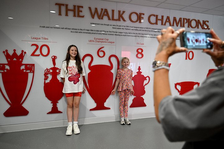 Behind-the-scenes tour of Anfield Stadium and the LFC Museum in Liverpool, photo 6 | wizardtrip