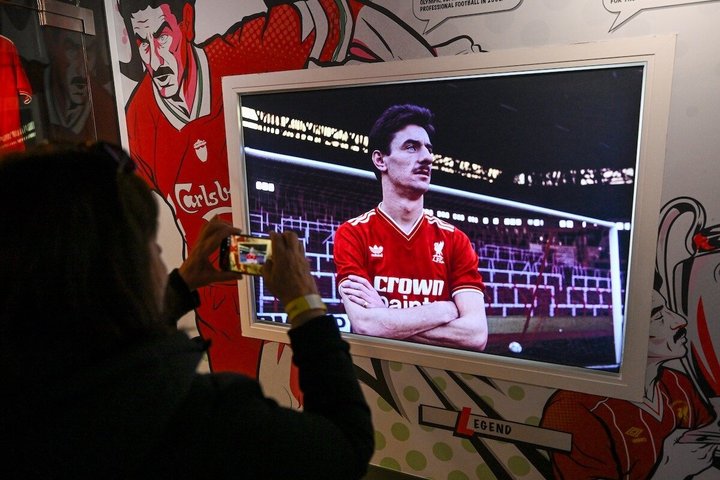 Behind-the-scenes tour of Anfield Stadium and the LFC Museum in Liverpool, photo 20 | wizardtrip