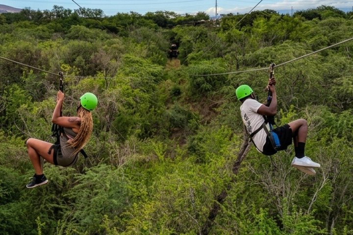 Oplev spændingen ved at zipline gennem junglen i Coral Crater Adventure Park på Oahu, foto 6 | wizardtrip