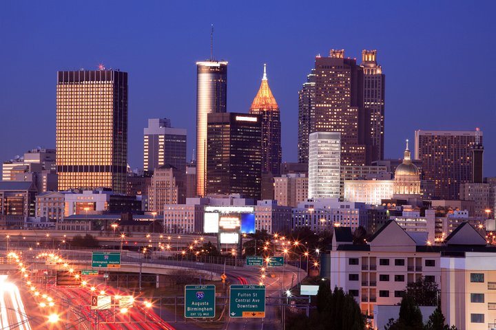 City Lights Atlanta Nacht-Bustour mit Fotostopps & Abendessen | wizardtrip