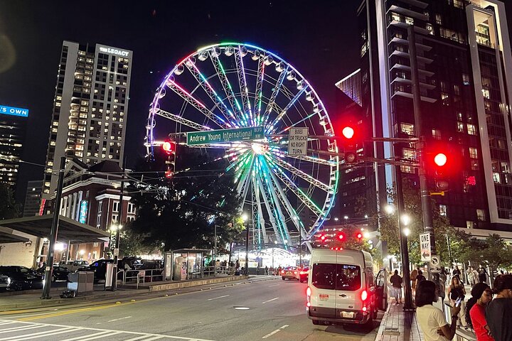 Natturbustur i Atlanta med oplyste vartegn, livlige kvarterer og ikoniske attraktioner, foto 15 | wizardtrip