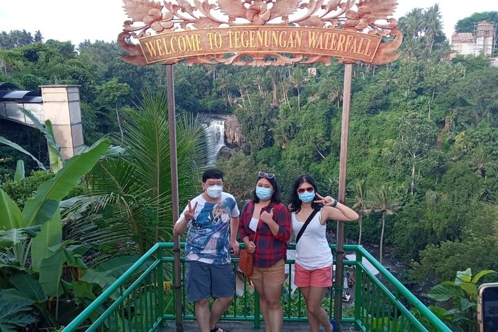 Privé rondleiding door Ubud's Apenbos, Tegalalang Rijstterrassen, Bali Swing, vulkaan Batur, warmwaterbronnen, Tirta Empul Tempel en Tegenungan Waterval, foto 22 | wizardtrip