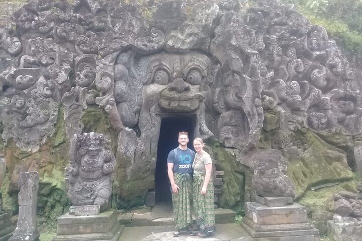 Privé rondleiding door Ubud's Apenbos, Tegalalang Rijstterrassen, Bali Swing, vulkaan Batur, warmwaterbronnen, Tirta Empul Tempel en Tegenungan Waterval, foto 27 | wizardtrip