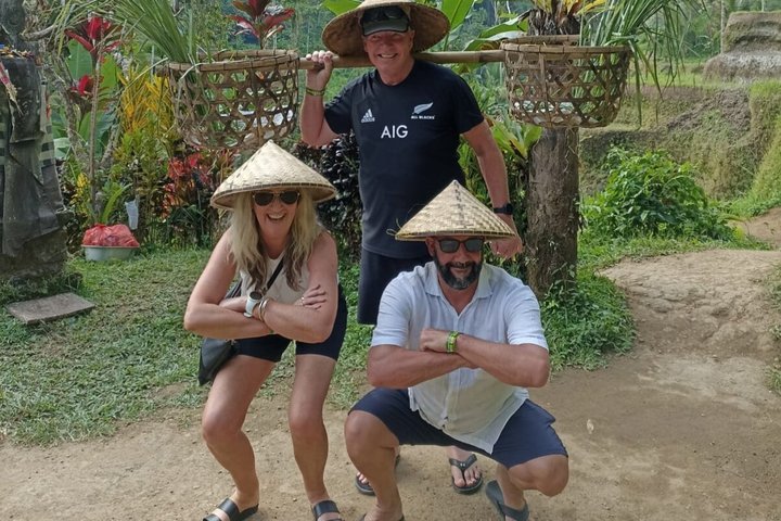 Privé rondleiding door Ubud's Apenbos, Tegalalang Rijstterrassen, Bali Swing, vulkaan Batur, warmwaterbronnen, Tirta Empul Tempel en Tegenungan Waterval, foto 45 | wizardtrip