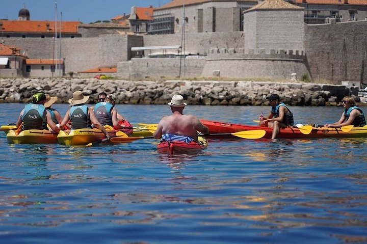 Sea kayaking adventure around Lokrum Island and Betina Cave near Dubrovnik, photo 8 | wizardtrip