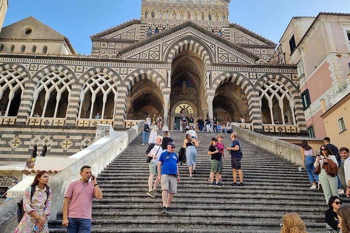 Passeio cénico de um dia pela Costa Amalfitana a partir de Sorrento, incluindo Positano, Amalfi e Ravello, foto 7 | wizardtrip