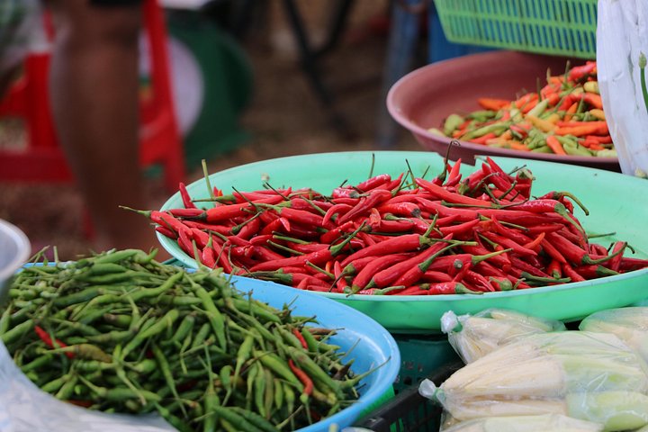 Leer authentiek Thais koken van een gevierde chef-kok in een prachtige tuinkeuken in Khao Lak, foto 10 | wizardtrip