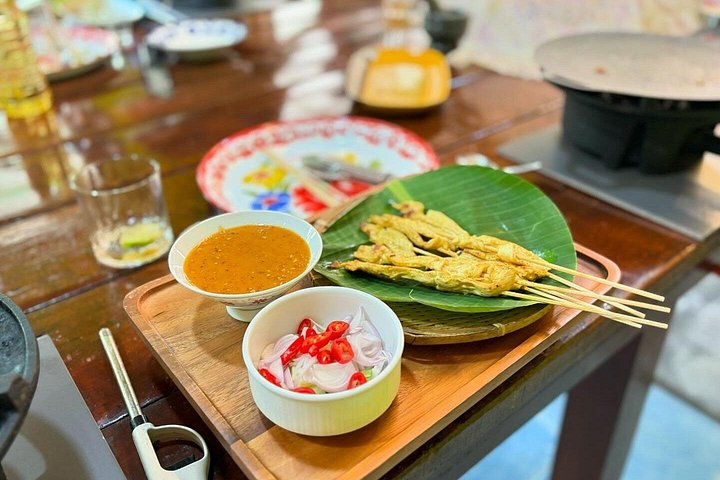 Leer authentiek Thais koken van een gevierde chef-kok in een prachtige tuinkeuken in Khao Lak, foto 36 | wizardtrip