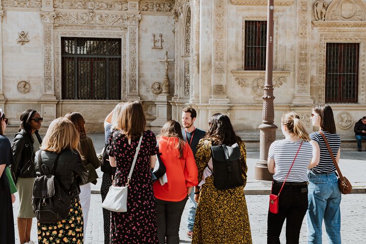 Walking tour of Seville's historic old town, featuring landmarks like Plaza de España and the Cathedral, photo 8 | wizardtrip