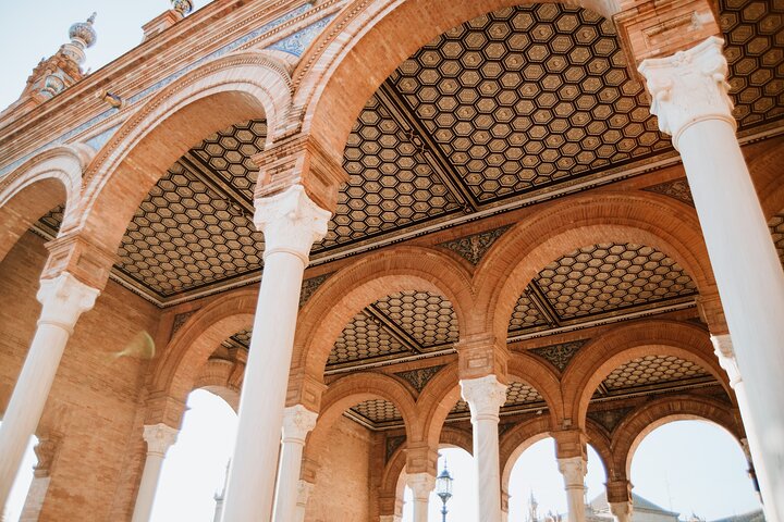 Walking tour of Seville's historic old town, featuring landmarks like Plaza de España and the Cathedral, photo 27 | wizardtrip