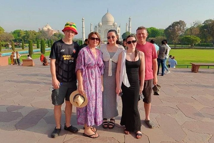 Circuit 2 Jours / 1 Nuit au Taj Mahal et Agra au départ de Delhi | wizardtrip