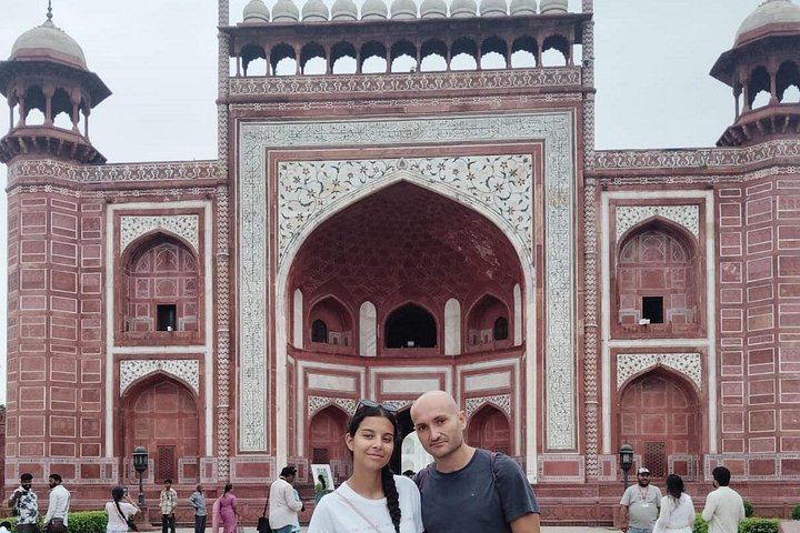 Circuit privé de 2 jours / 1 nuit à Agra au départ de Delhi, visitant le Taj Mahal, le Fort d'Agra et Fatehpur Sikri, photo 24 | wizardtrip