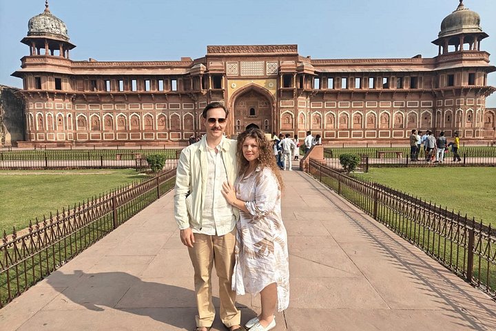 Circuit privé de 2 jours / 1 nuit à Agra au départ de Delhi, visitant le Taj Mahal, le Fort d'Agra et Fatehpur Sikri, photo 39 | wizardtrip