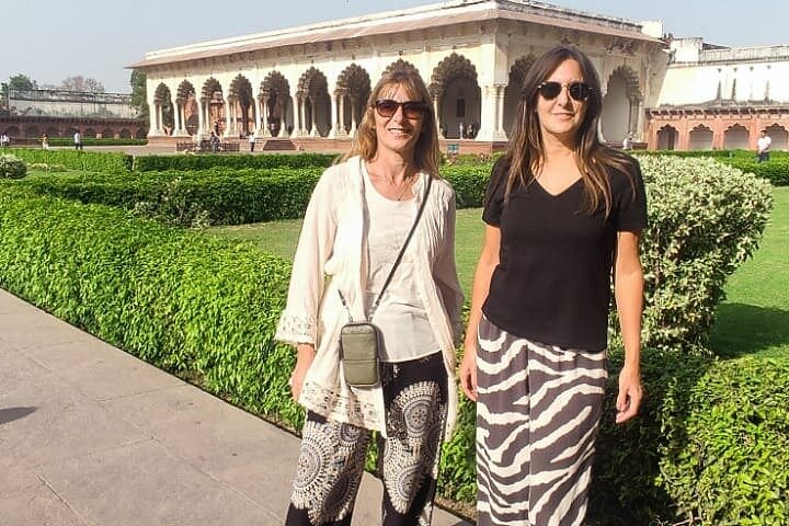 Circuit privé de 2 jours / 1 nuit à Agra au départ de Delhi, visitant le Taj Mahal, le Fort d'Agra et Fatehpur Sikri, photo 51 | wizardtrip