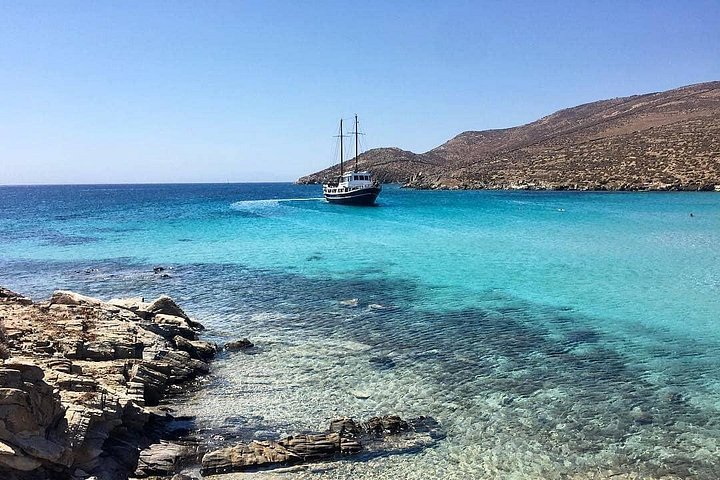 Un crucero escénico en barco desde Mykonos a las islas de Rhenia y Delos, con natación y barbacoa, foto 29 | wizardtrip