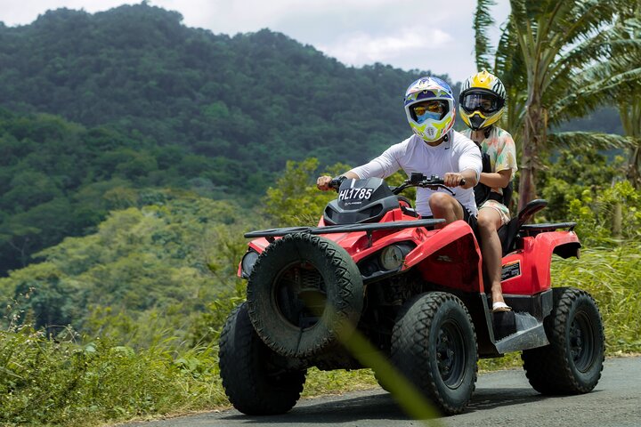 ATV-tur genom frodiga landskap och historiska platser på St. Lucia, foto 4 | wizardtrip