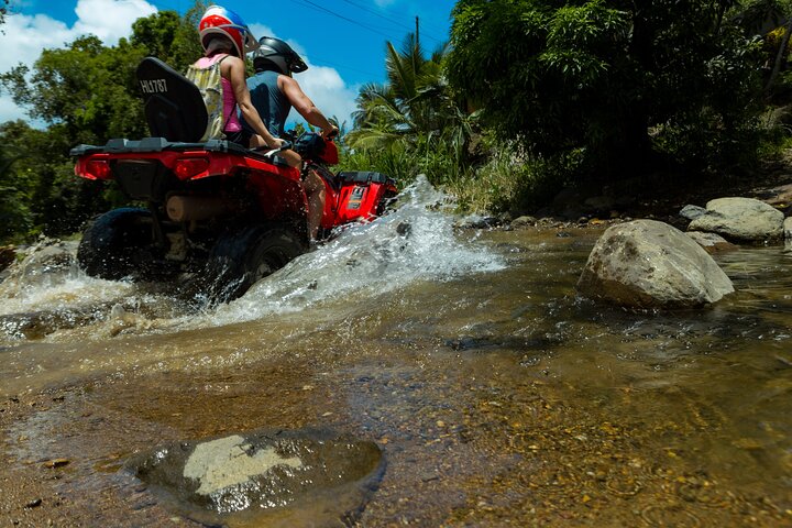ATV-tur genom frodiga landskap och historiska platser på St. Lucia, foto 20 | wizardtrip
