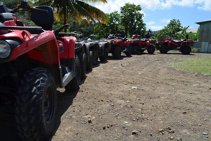 ATV-tur genom frodiga landskap och historiska platser på St. Lucia, foto 24 | wizardtrip
