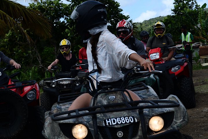 ATV-tur genom frodiga landskap och historiska platser på St. Lucia, foto 27 | wizardtrip